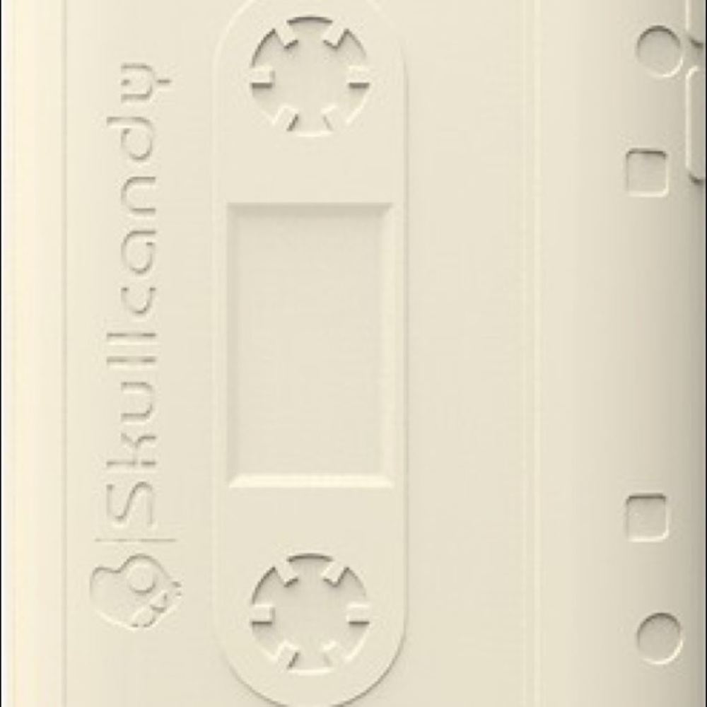 ISO: Skullcandy iPod Touch 4th Gen Case, this color and model!